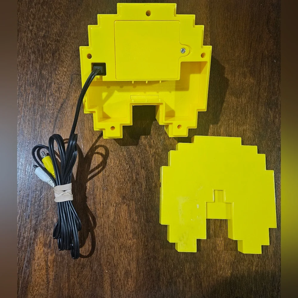 PAC-MAN Yellow Arcade Style Joystick 2012 Controller.